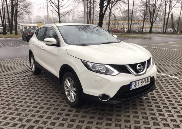 Nissan Qashqai cena 57800 przebieg: 115000, rok produkcji 2016 z Sokółka małe 121